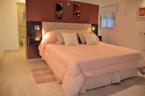 Ropa de cama de alta calidad, cubrecamas y colchones con pillow-top