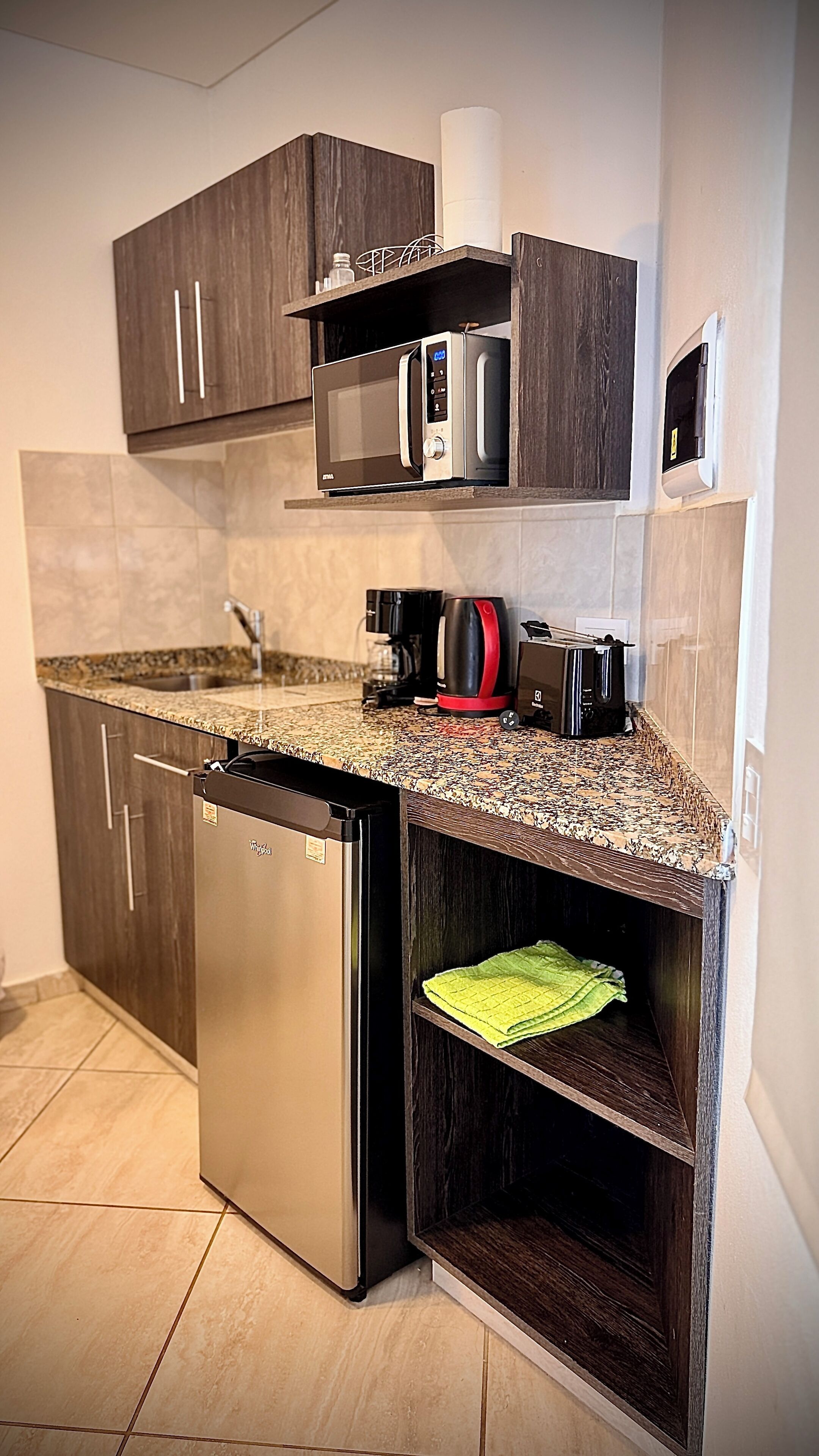 Premium Cabin, 1 King Bed, Mountain View | Private kitchen | Mini-fridge, microwave, coffee/tea maker, electric kettle