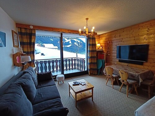 Sylvia 46: Nice sunny studio in the city center