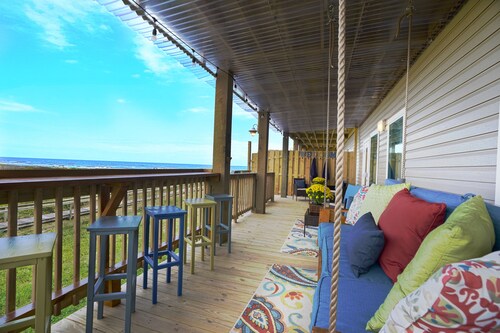 ☀️ NEW! Surfside Retreat w/ Beach View / Sleeps 8 !! Fun In The SUN !!! 🌊