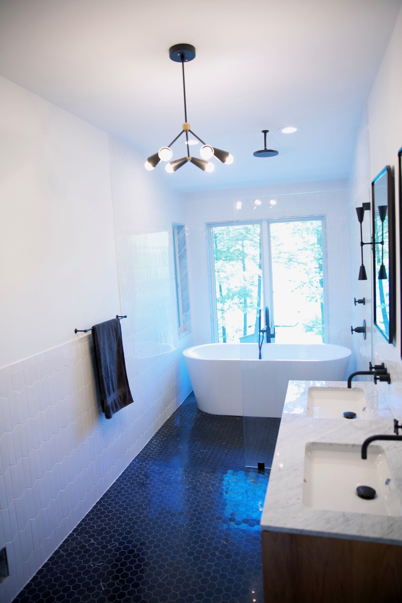 Lakefront/nature retreat, 50 miles from NYC, close to Le Chateau (South Salem