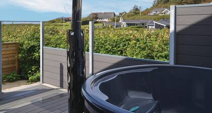 Awesome home in Esbjerg V with WiFi