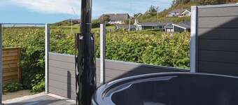 Awesome home in Esbjerg V with WiFi