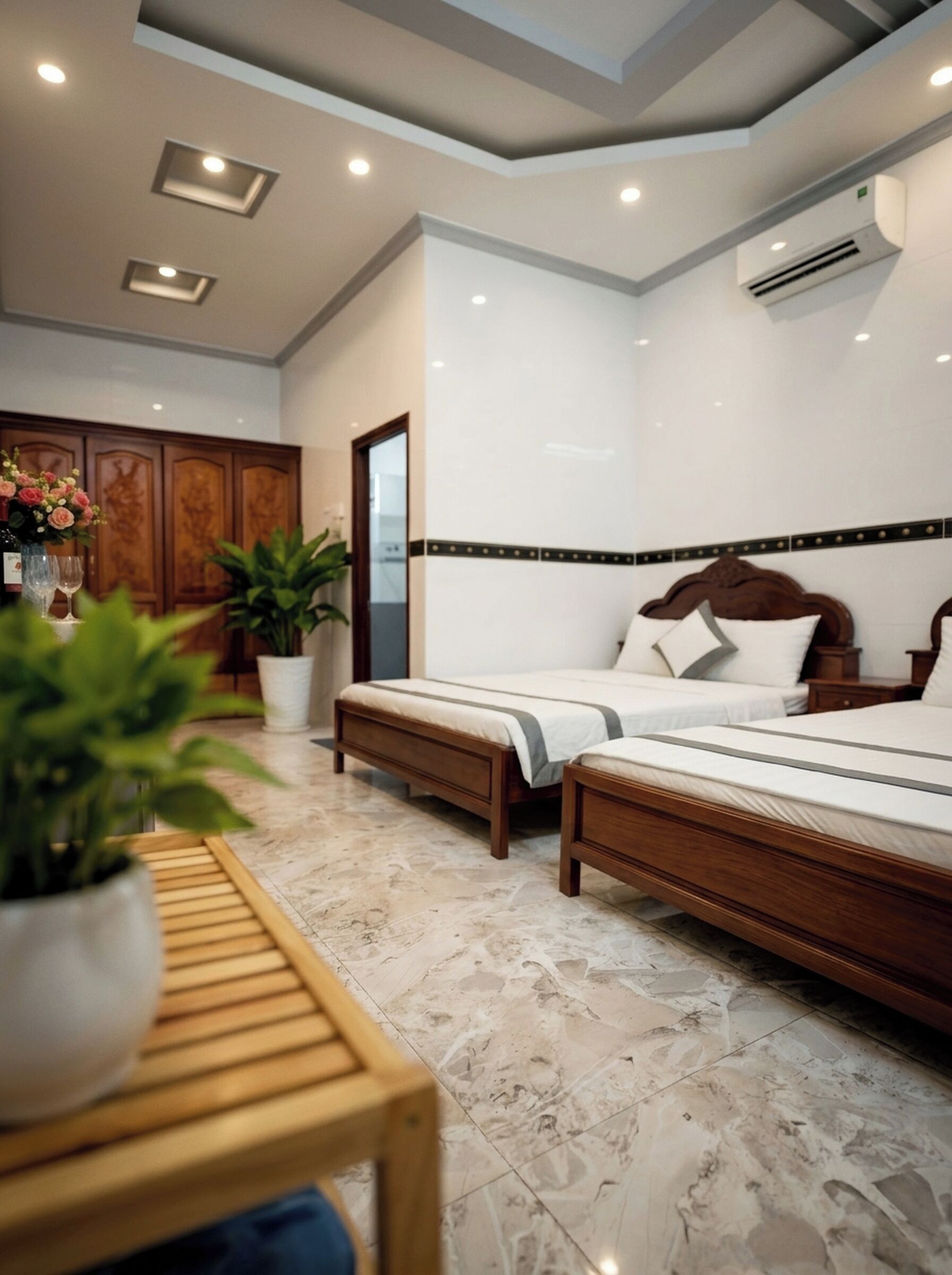 Family Quadruple Room, 2 Queen Beds | Premium bedding, memory foam beds, minibar, desk