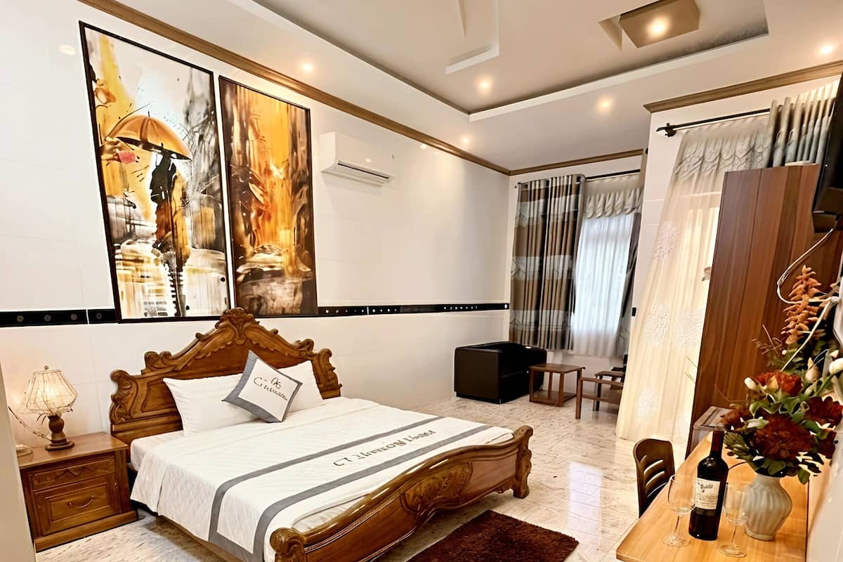 Ropa de cama de alta calidad, colchones con efecto memoria y minibar