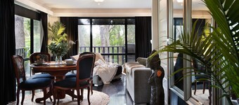 Lardi Lane- a private and romantic getaway