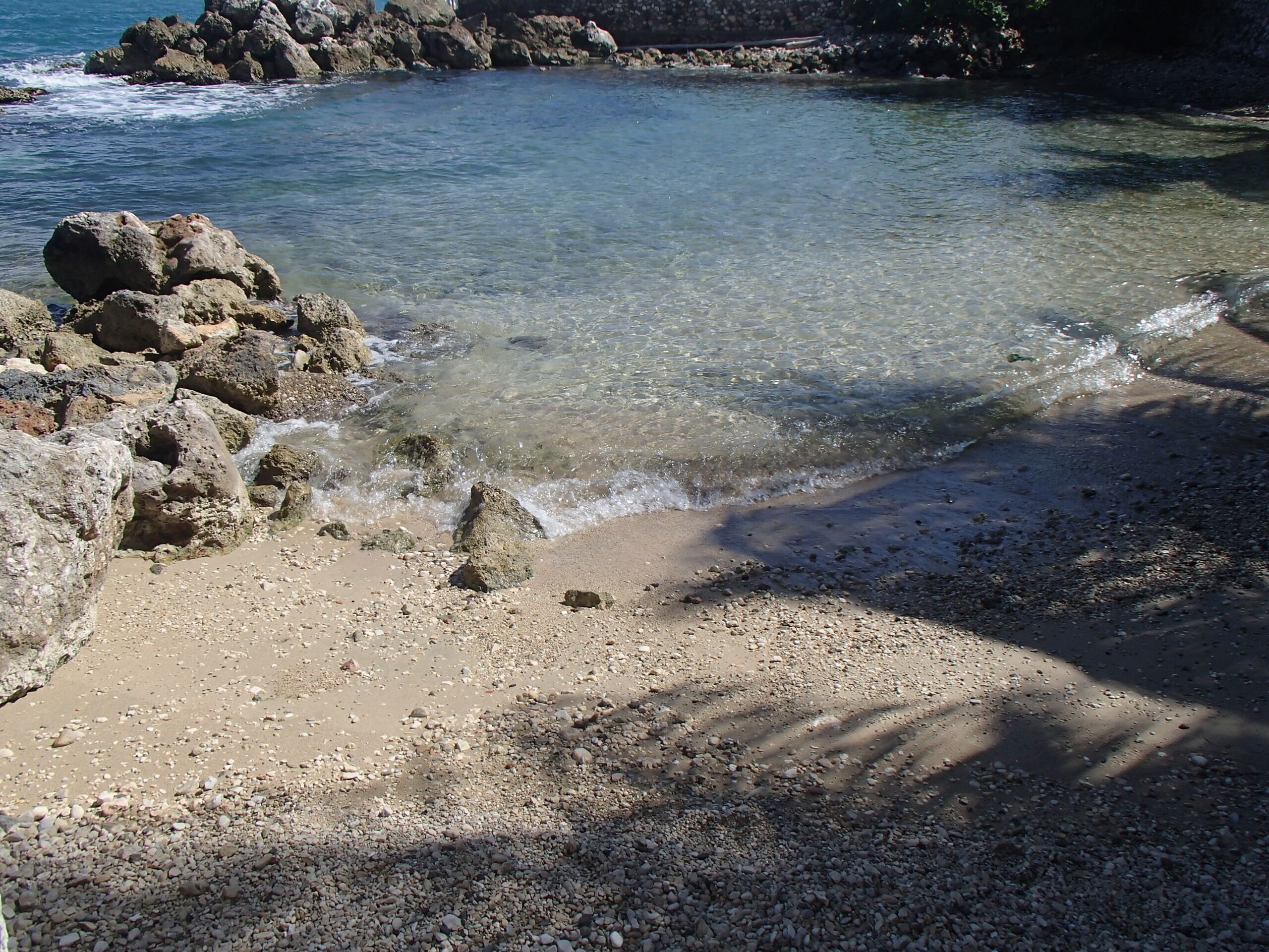 In Strandnähe, Liegestühle, Strandtücher