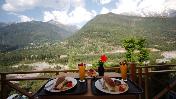 Breakfast area - Hotel Valley Of Gods (Manali)