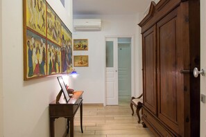 Interior detail - Il Mughetto (Bologna)