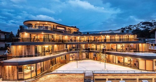 Mountain Chalet T8 - 2 bedroom apartment in Kirchberg in Tirol