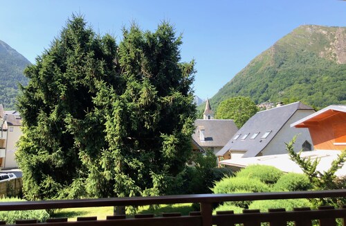 Appartement 100 m2, 4 chambres à 400m télécabine / 500m centre ville, WIFI