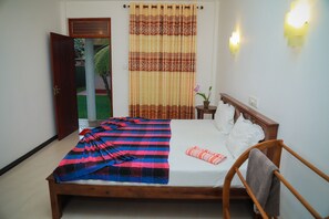 Free WiFi - Hasaranga Holiday House (Hikkaduwa)