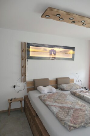 1 Schlafzimmer, Zimmersafe, kostenloses WLAN, Bettwäsche