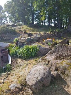 Property grounds - GITE LE COIN with swimming pool (Bonnemain)