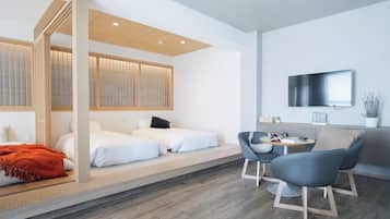 Suíte com design assinado, para não fumantes | Cofres nos quartos, escrivaninha, espaço de trabalho para notebook