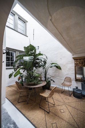 Interior detail - Goldenstern Townhouse (Bolzano)