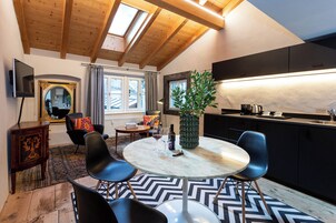 Superior Apartment | Minibar, desk, free WiFi