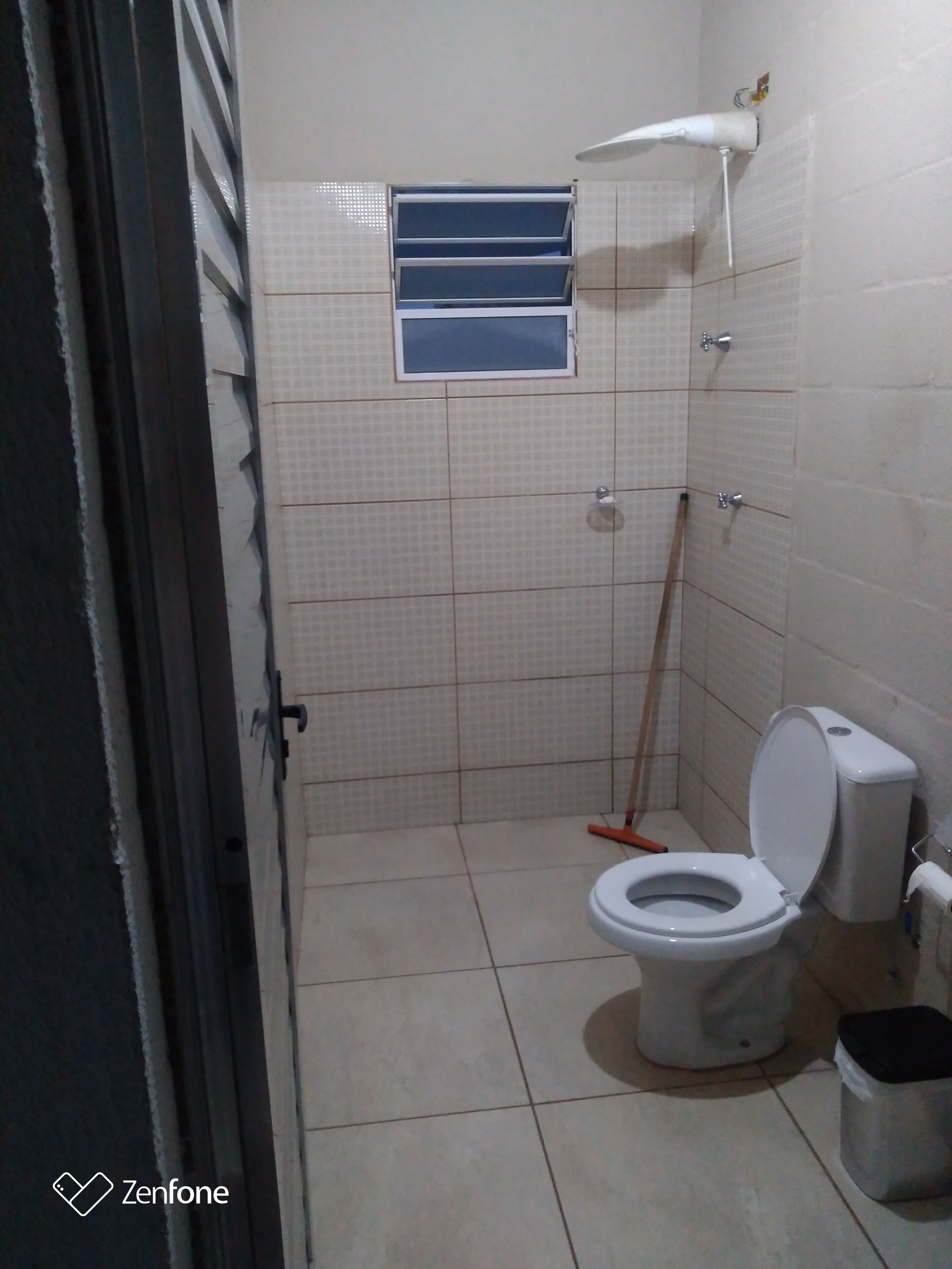 Fit in Casa Térrea-Balneário Bermudas in Ilha Comprida-SP