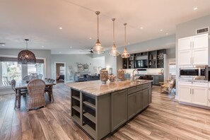 Interior - The Mermaid House on Key Allegro, waterfront, Open Bay views, sleeps 12-14 (Rockport)