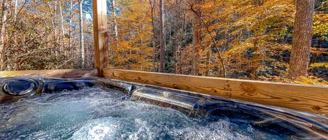 Bain à remous extérieur