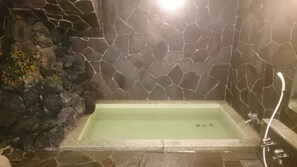 Mandi awam