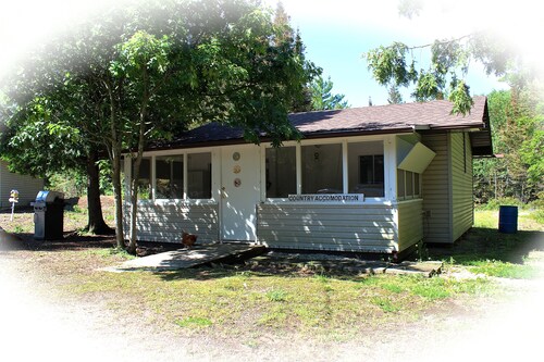🏚 Cabin on Manitoulin Island 
