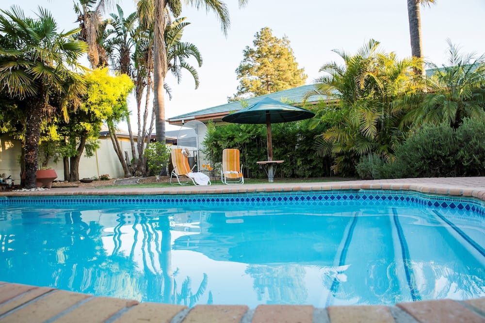 Eikepark Self Catering