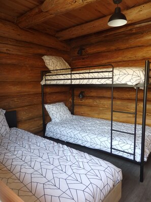 2 bedrooms, free WiFi
