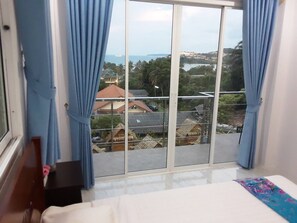 Room - Sea view Panwa Cottage Hostel (Wichit)