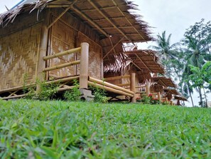 Exterior detail - Sea view Panwa Cottage Hostel (Wichit)