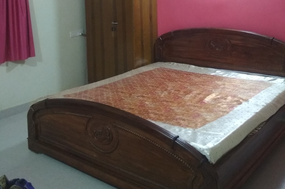 Shrabanee guest house