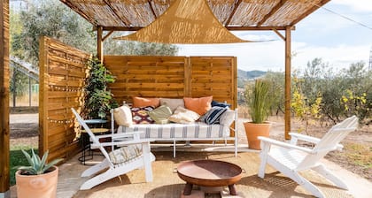 Duplex loft in nature with garden and pool
