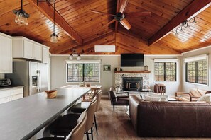 Imagen sin descripción, 5 de 77, botón