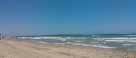 Beach nearby, beach towels