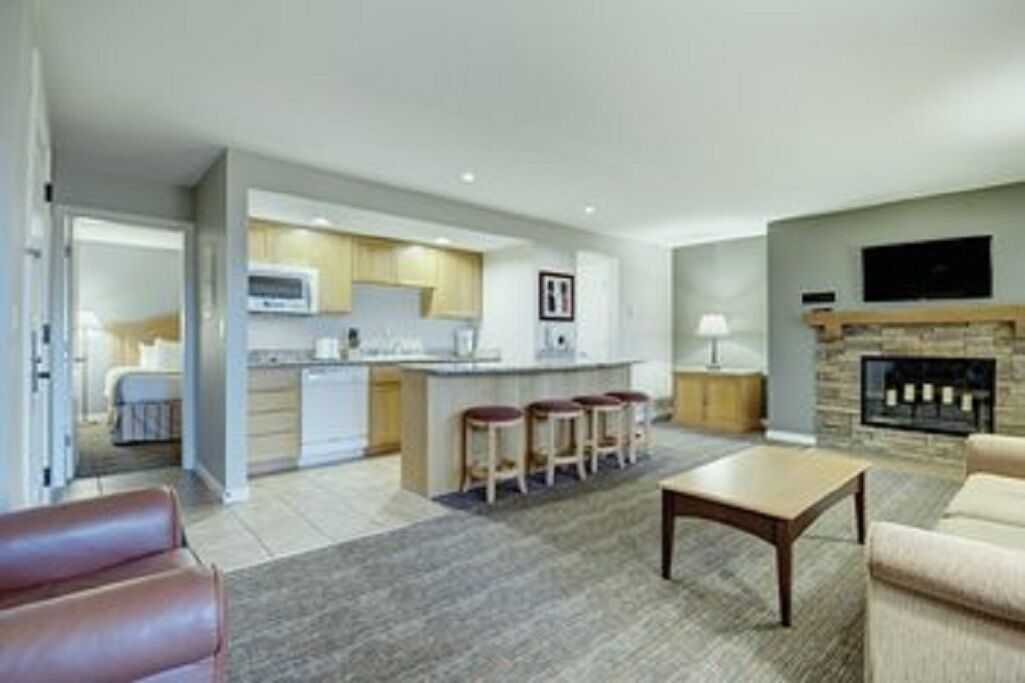 Mt. Bachelor - Oregon's most celebrated ski resort !