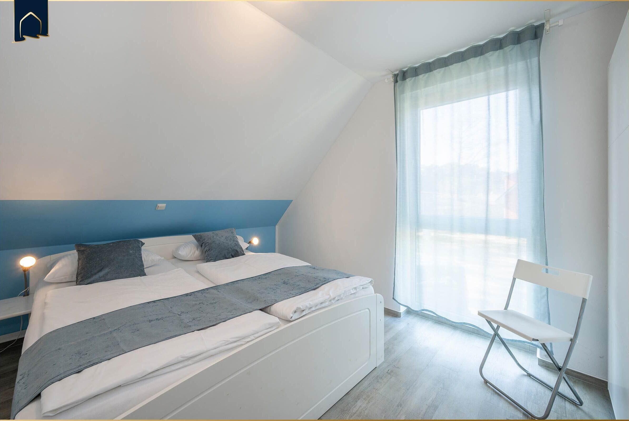 2 slaapkamers, een strijkplank/strijkijzer, gratis wifi