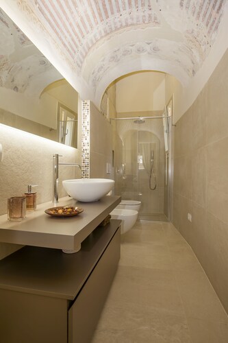 Historic center of Siena: Castellare residence with TV, WI-FI and AIR CONDITION