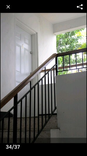 Interior - Comfort home in the city (New Kingston)