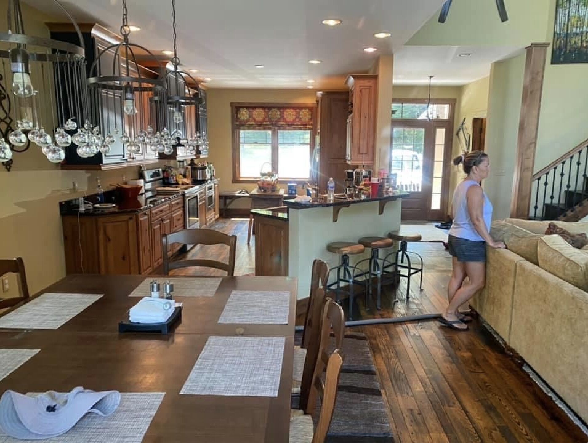 5 Star GORGEOUS Deep Creek Lake Home on Lake