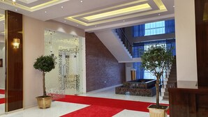 Interior entrance - Chilchanor (Khovaling)