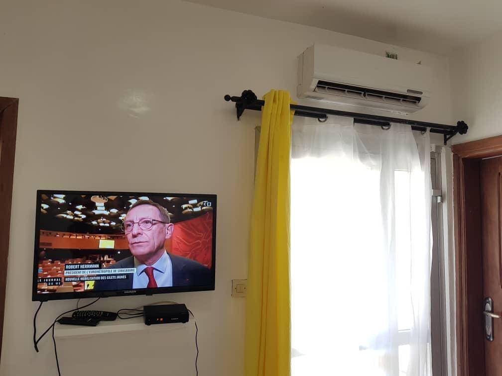 Appartement Design, 2 chambres, non-fumeurs, balcon | Télévision