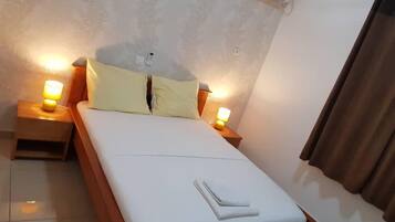 Design Apartment, 2 Bedrooms, Non Smoking, Balcony | Individually decorated, individually furnished, iron/ironing board