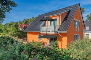 Exterior - Modern vacation apartment in Loddin with garden - family-friendly & quiet location (Loddin)