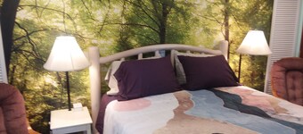 Sedona Spirit in the Heart of Uptown