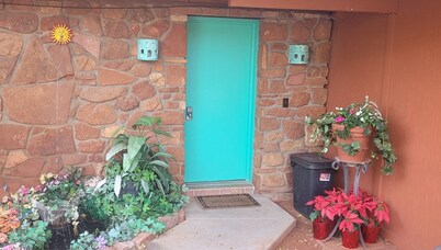 Sedona Spirit in the Heart of Uptown