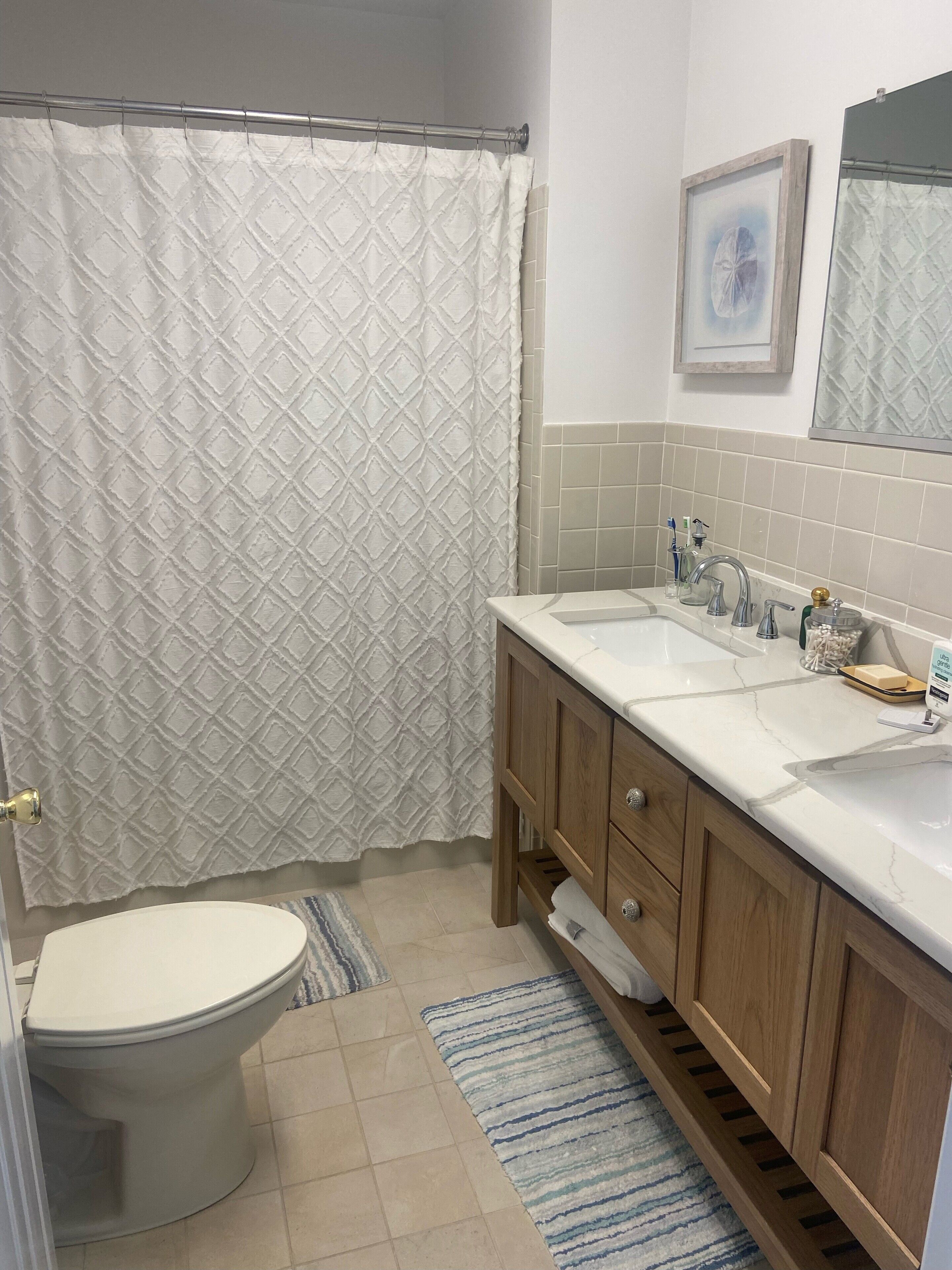 Breathtaking Harbor Views on Yacht Ave