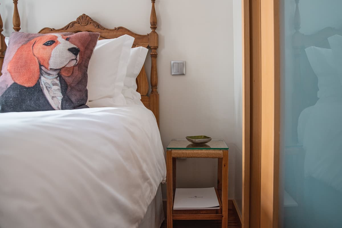 Twin Room, 2 Katil Bujang (Single), City View (Room 401) | Peti besi dalam bilik, langsir/tirai gelap terus, kalis bunyi