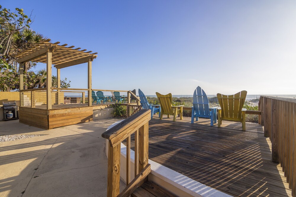 Coco Sands Beachside Cottages