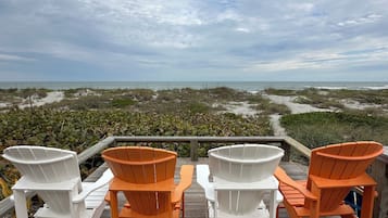 ์ผ๊ด์ ํ
๋ผ์ค