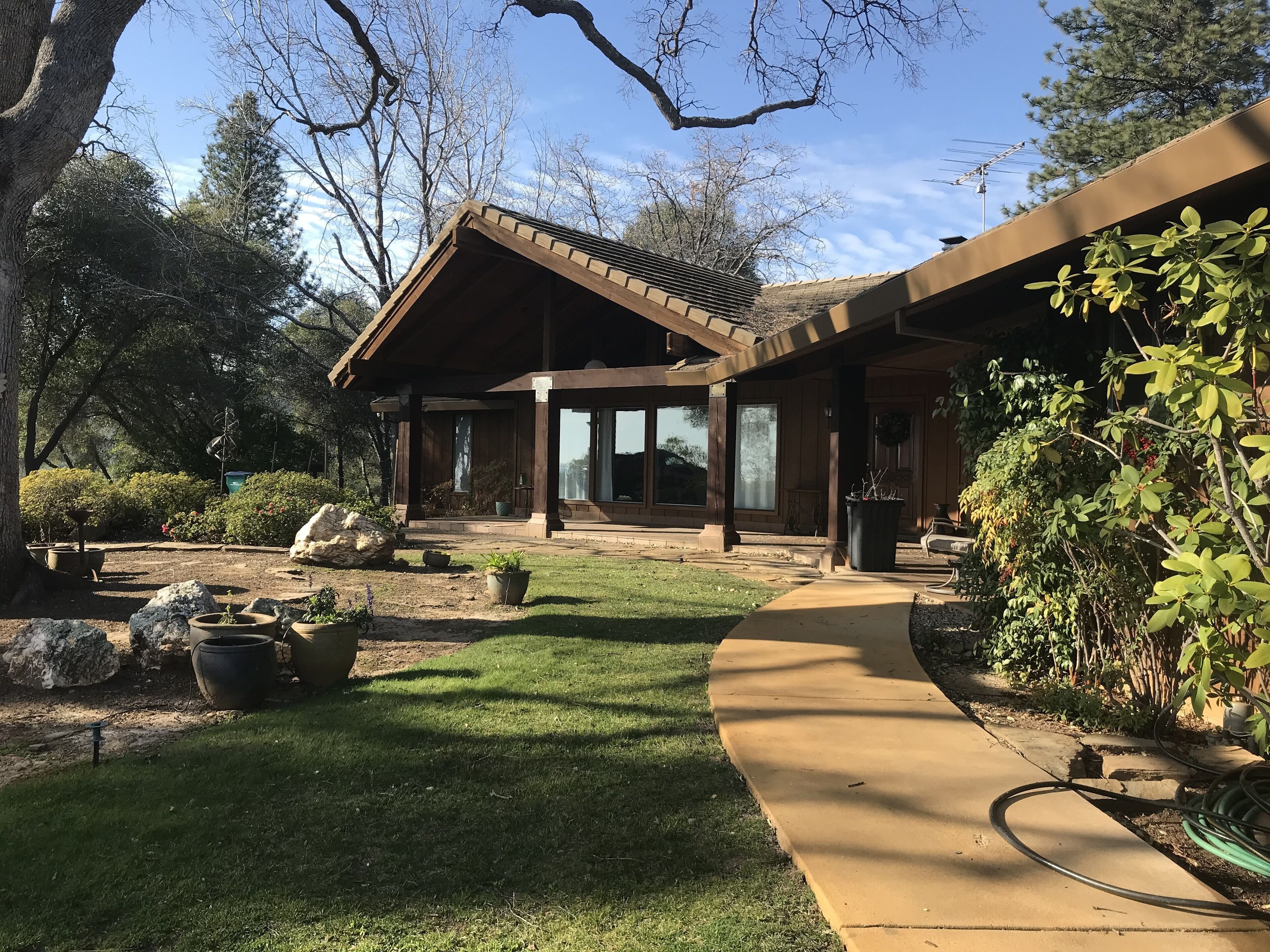 Hilltop Estate with Panoramic Views